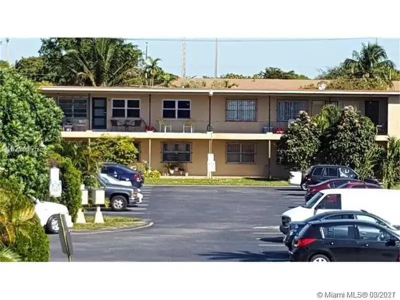 375 E 4th Ave # 4, Hialeah FL 33010