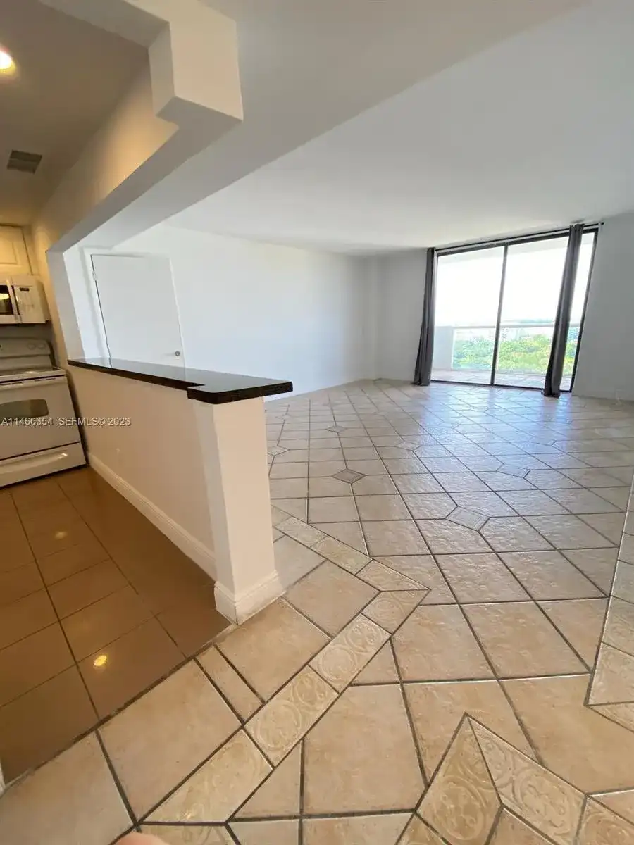 13499 Biscayne Blvd # 1505, North Miami FL 33181
