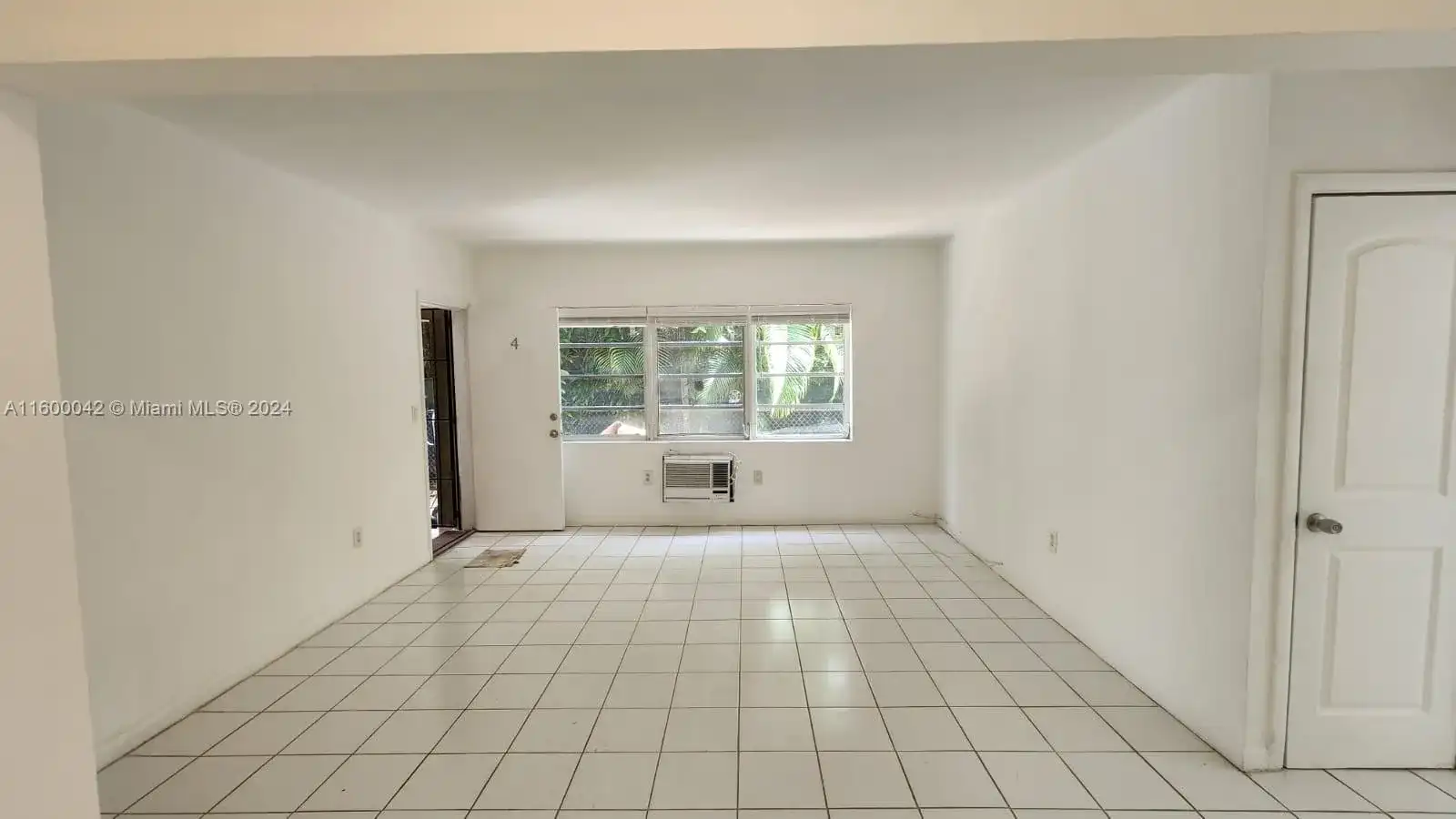 51 Edgewater Dr # 2, Coral Gables FL 33133