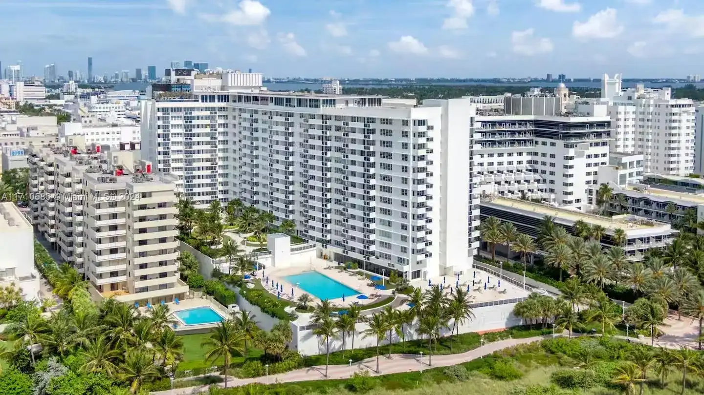 100 Lincoln Rd # 739, Miami Beach FL 33139