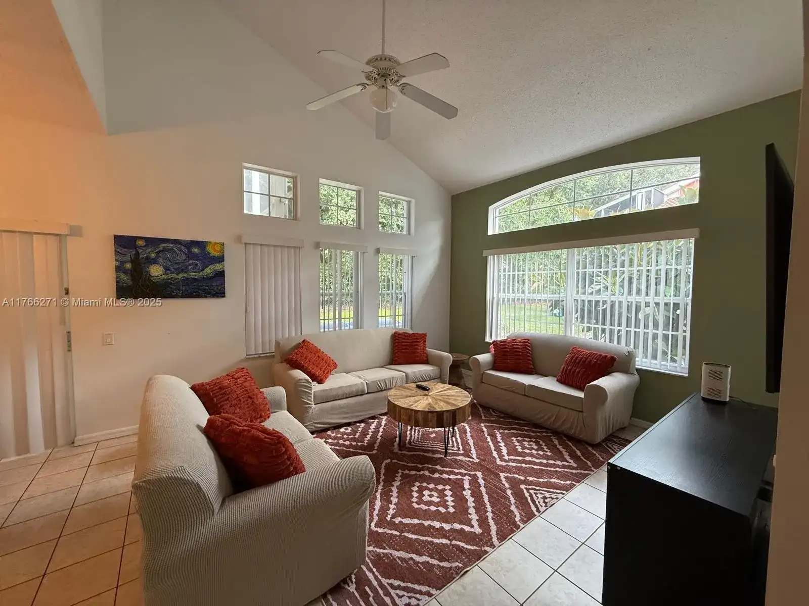 1013 Park Ridge Cir, Kissimmee FL 34746