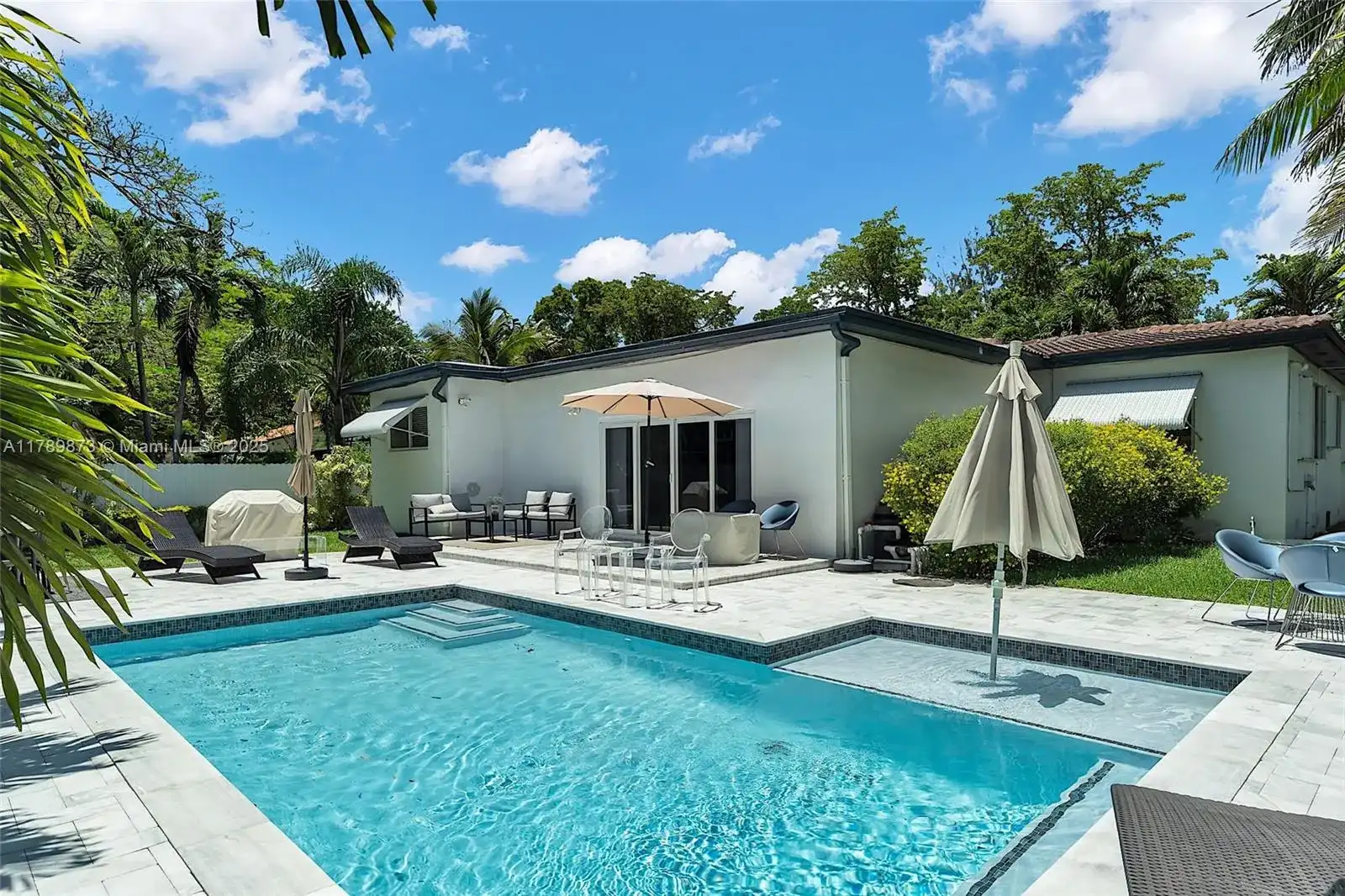660 NE 121st St # 660, Biscayne Park FL 33161