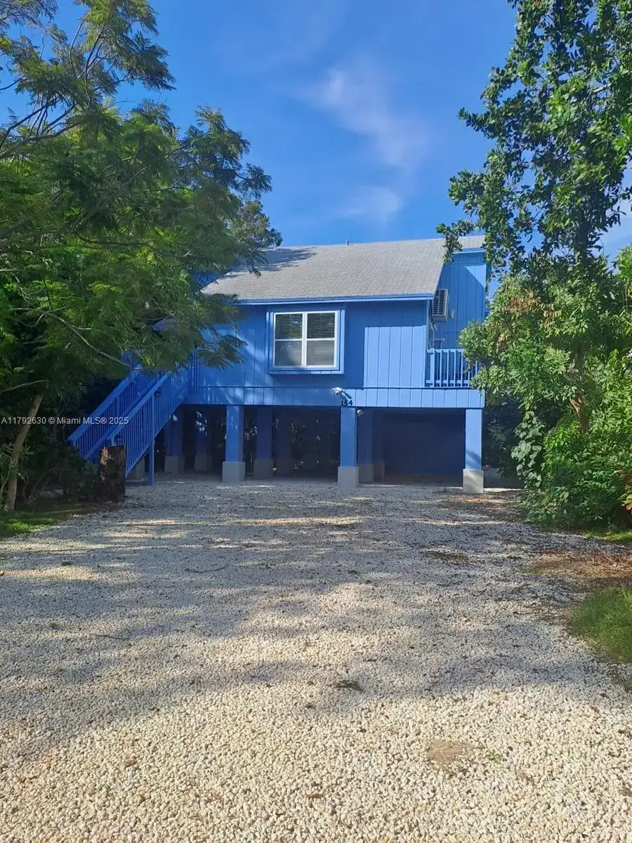 154 Sebring Dr, Tavernier FL 33070