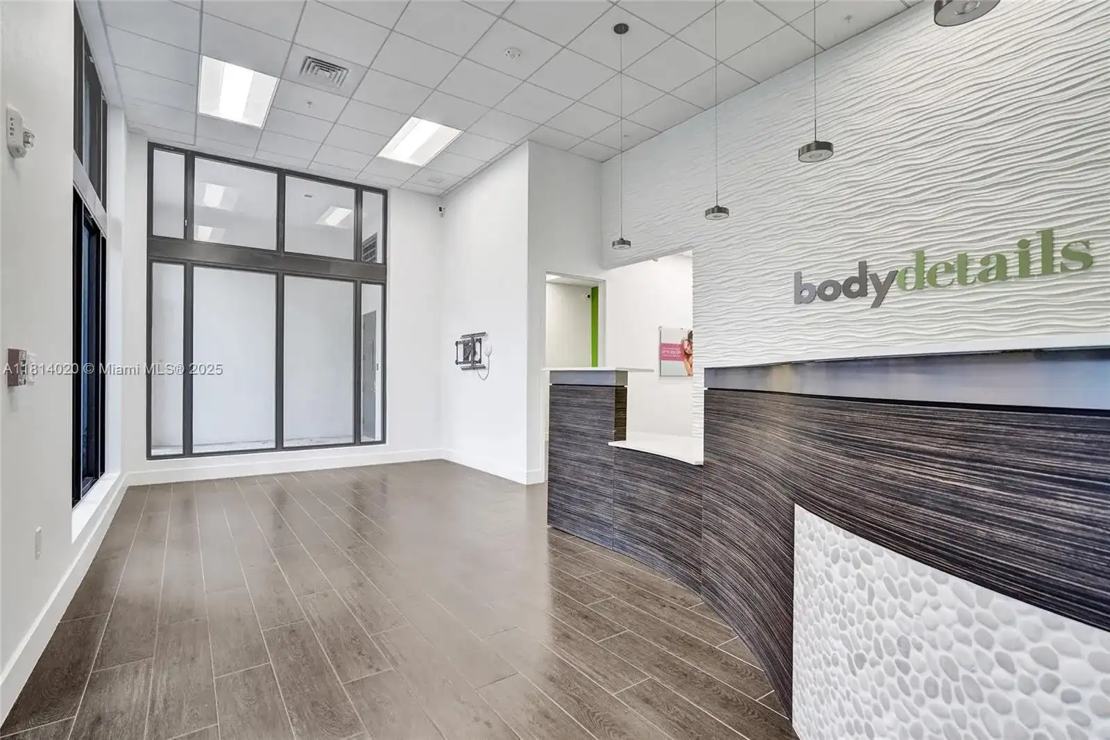 301 Altara Ave # 14, Coral Gables FL 33146