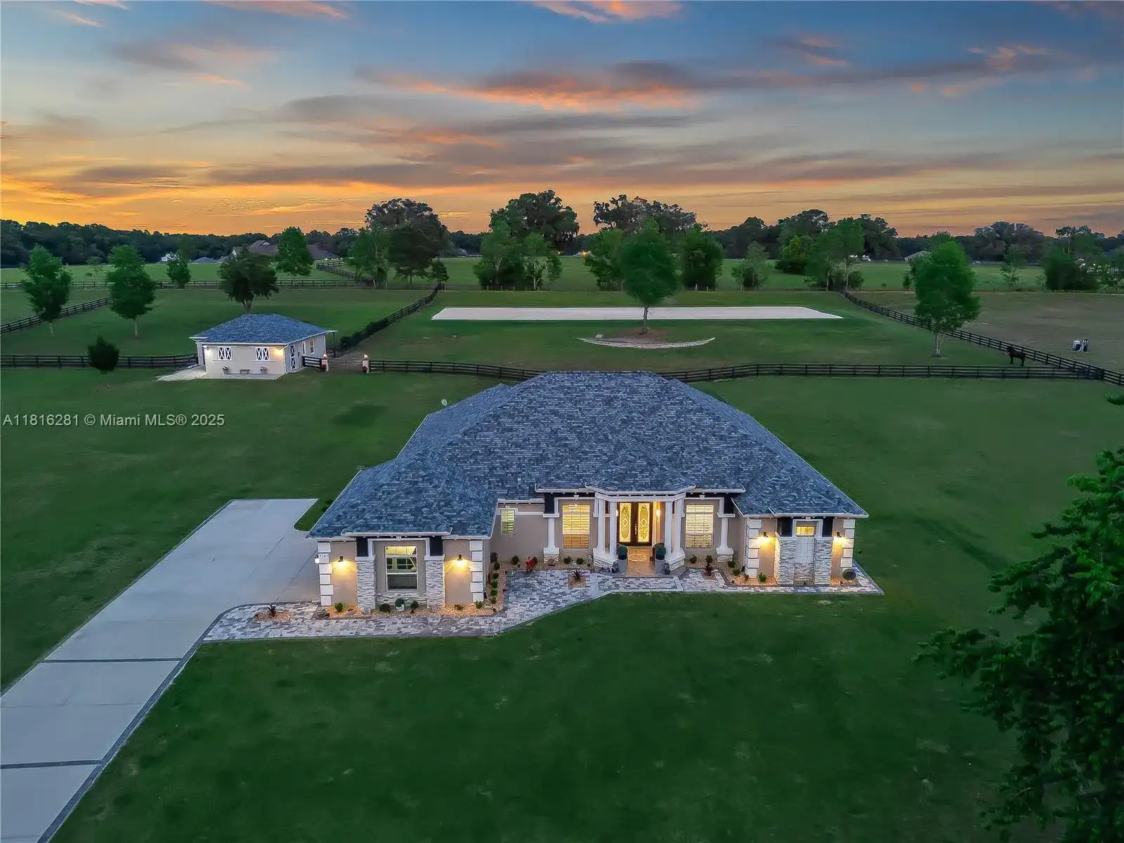 7161 NE 22nd Ct Rd, Ocala FL 34479