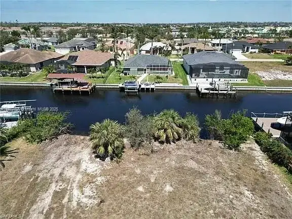 2527 SW 25TH TER, Cape Coral FL 33914