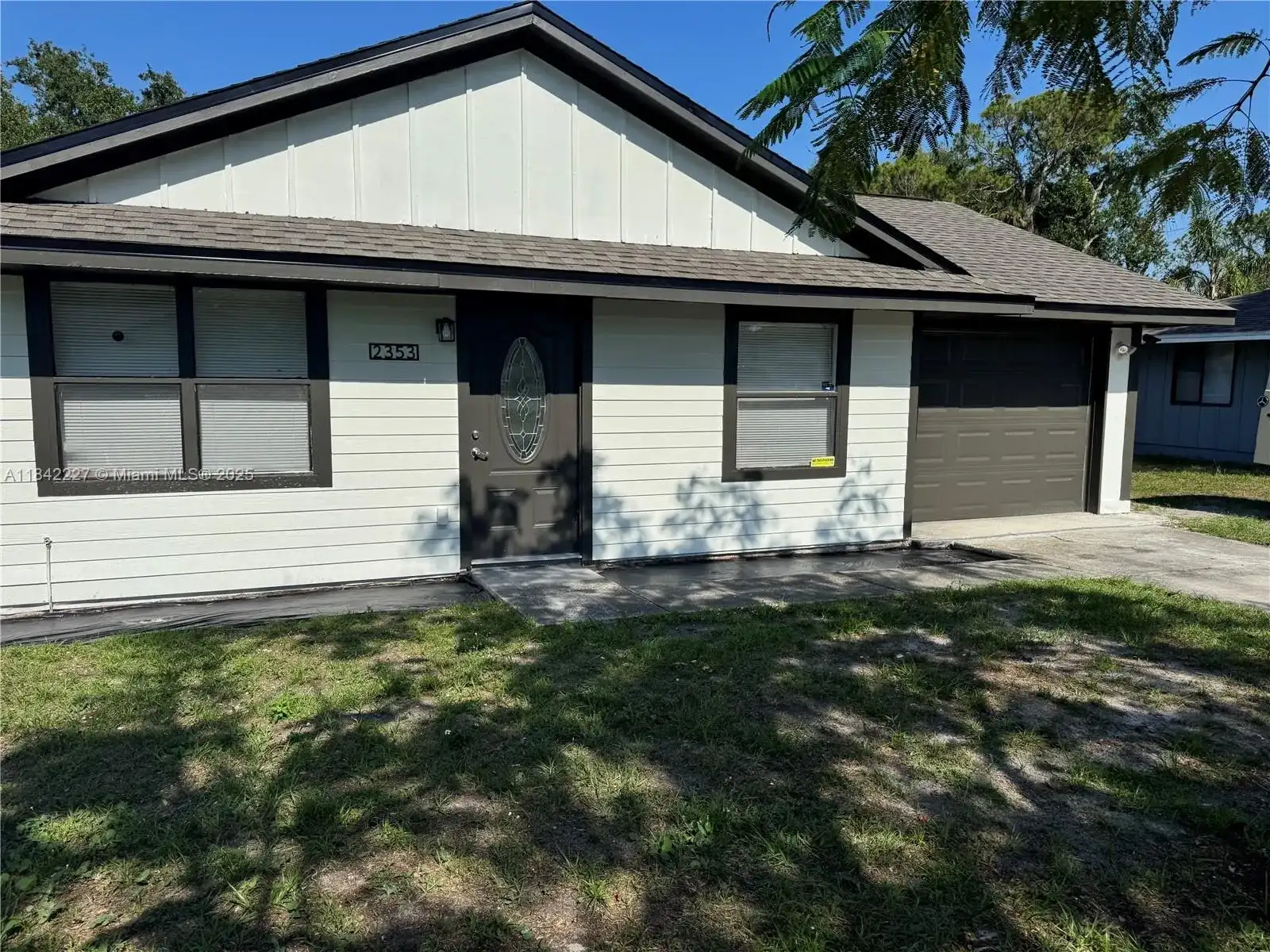 2353 delrose dr e, Lakeland FL 33805