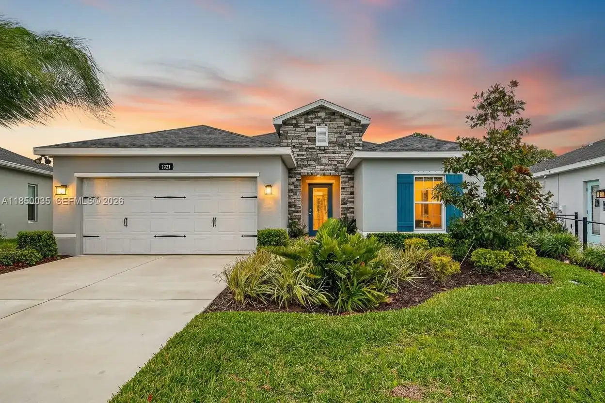 1121 E 172nd Court, Bradenton FL 34212