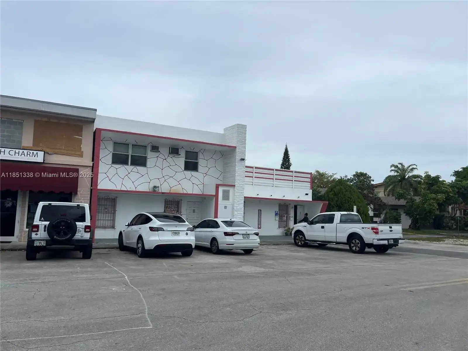 149 Bentley Dr # 151, Miami Springs FL 33166