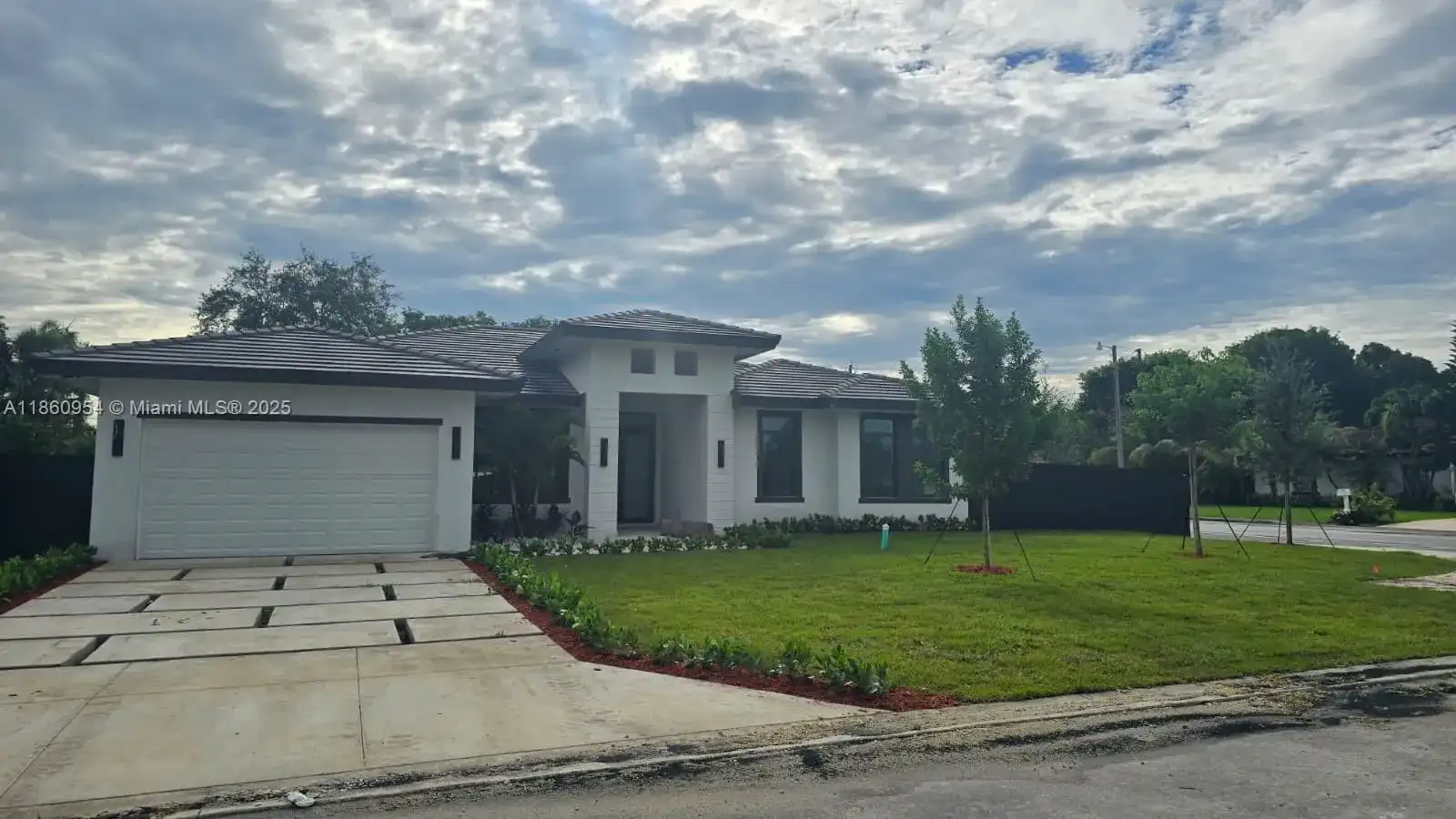 28361 SW 172nd Ct, Miami FL 33030