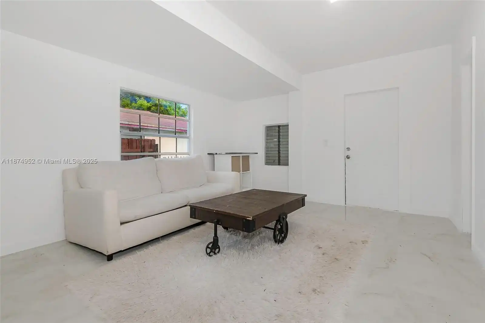 721 NW 6th St, Hallandale Beach FL 33009