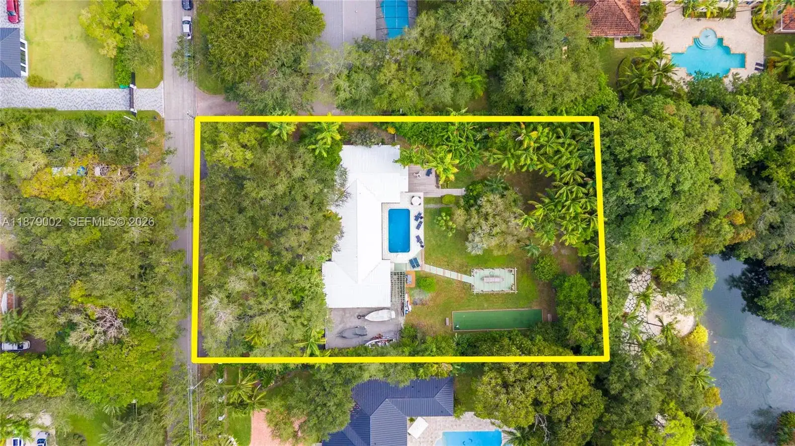 PINECREST, Pinecrest FL 33156