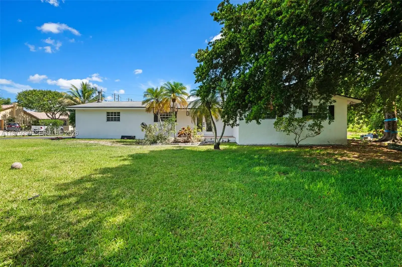 17611 SW 66th St, Southwest Ranches FL 33331
