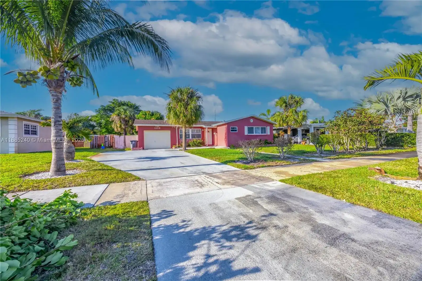 1106 7th St, Lake Park FL 33403