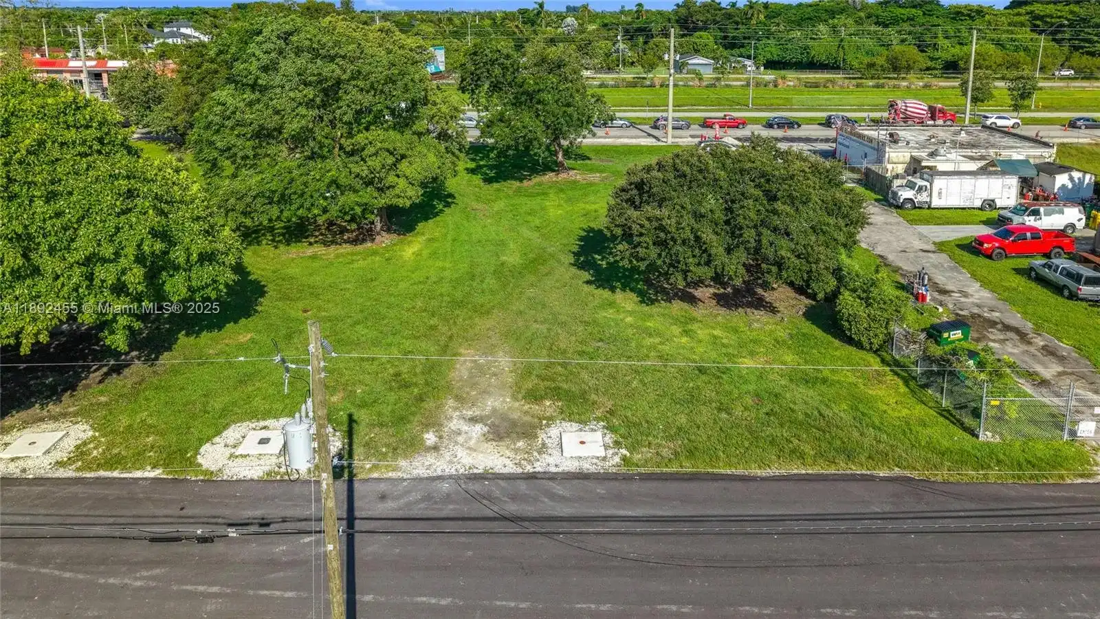 22650 SW 123rd Rd, Miami FL 33170