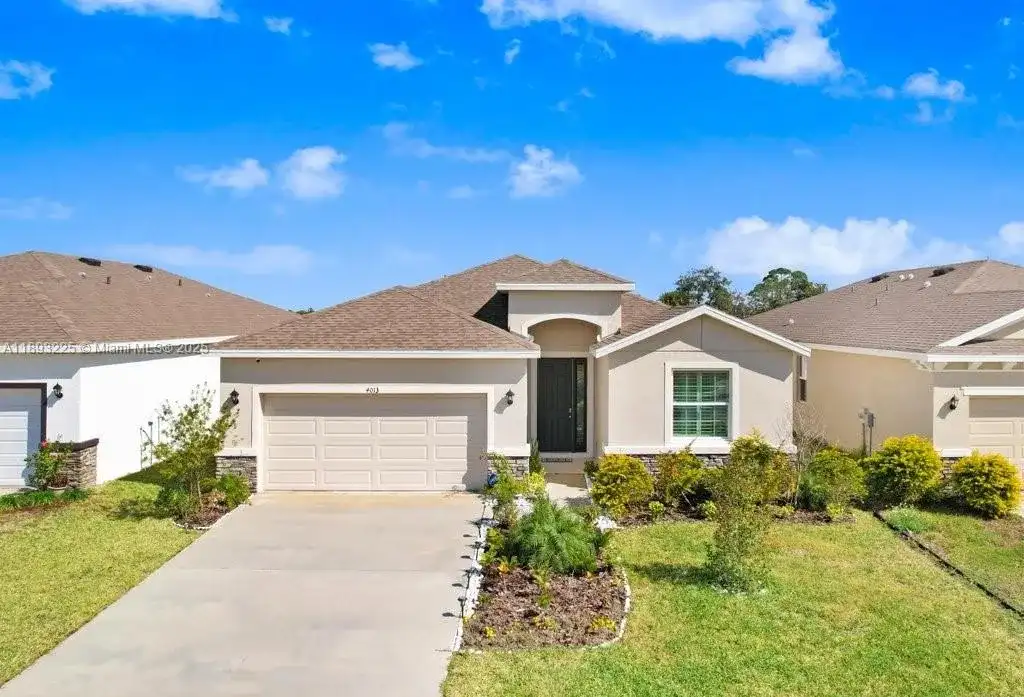 4013 Lively Coral Pl, Bradenton FL 34208