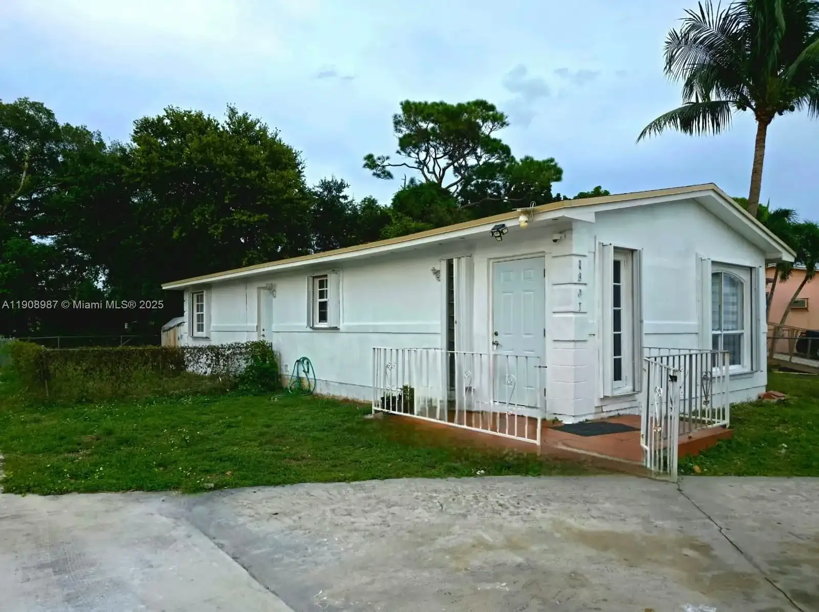 1301 Kasim St, Opa-Locka FL 33054
