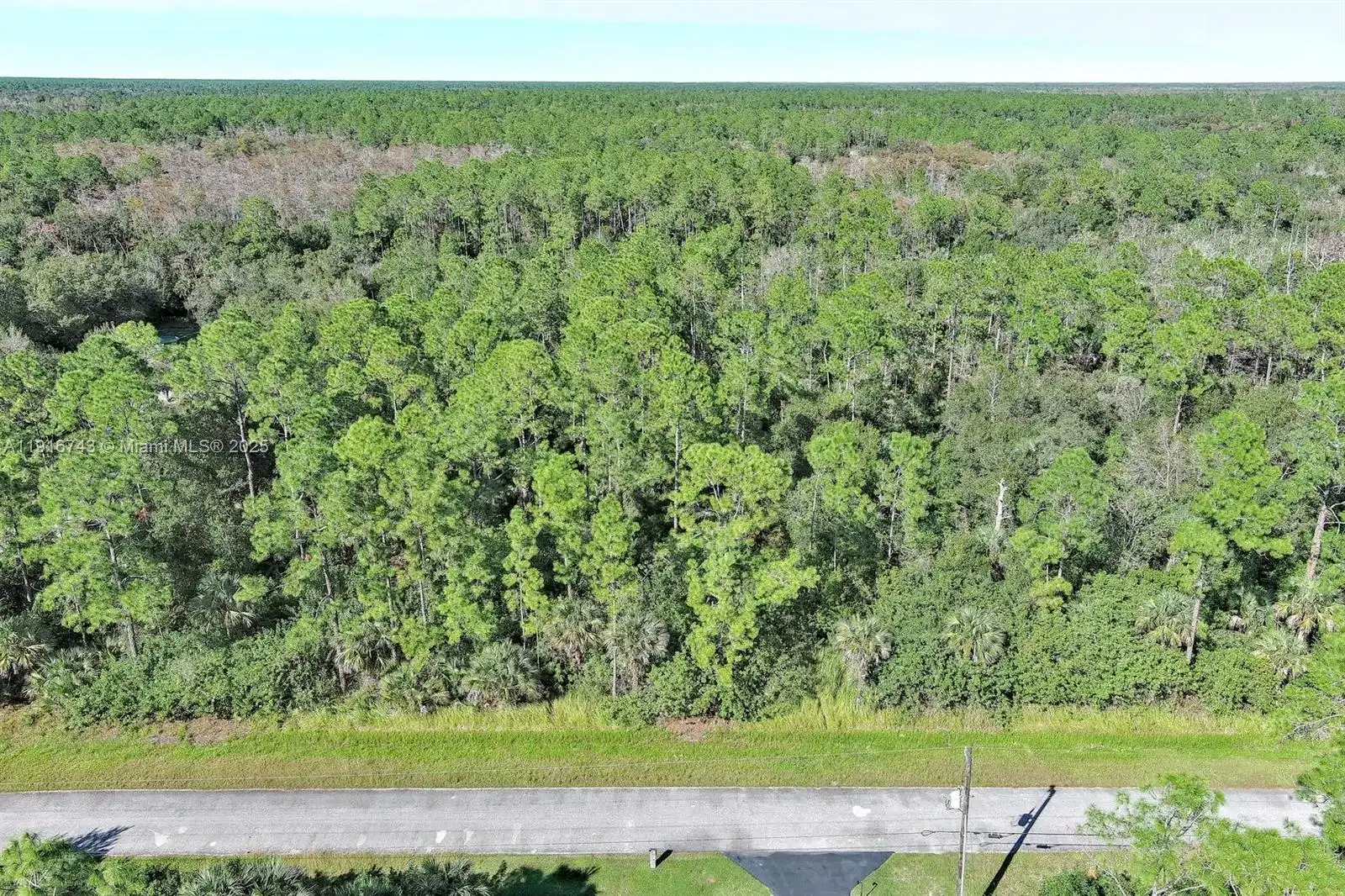 4669 32nd Ave SE, Naples FL 34117