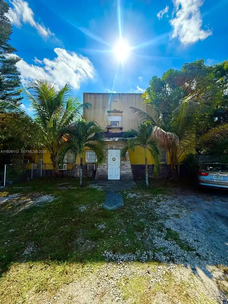 1340 Peri St, Opa-Locka FL 33054