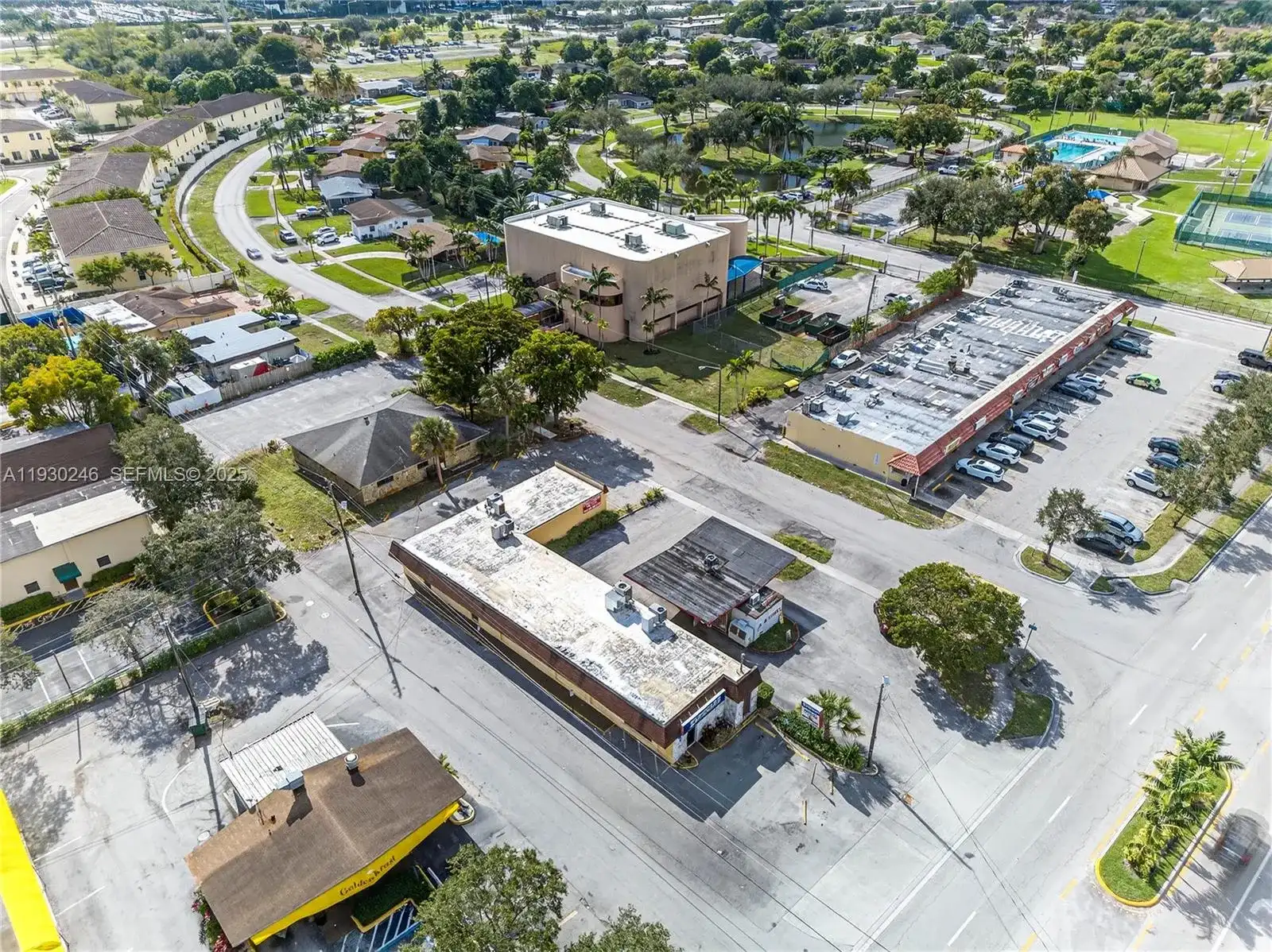 1180 NW 41st, Lauderhill FL 33313