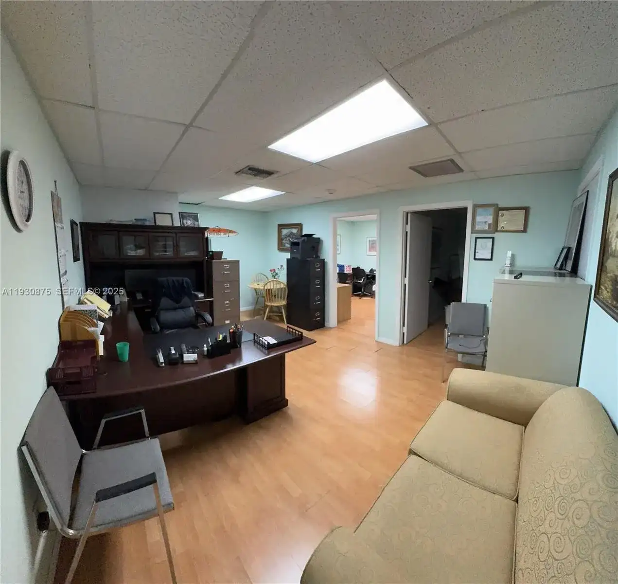6405 NW 36th St, Virginia Gardens FL 33166