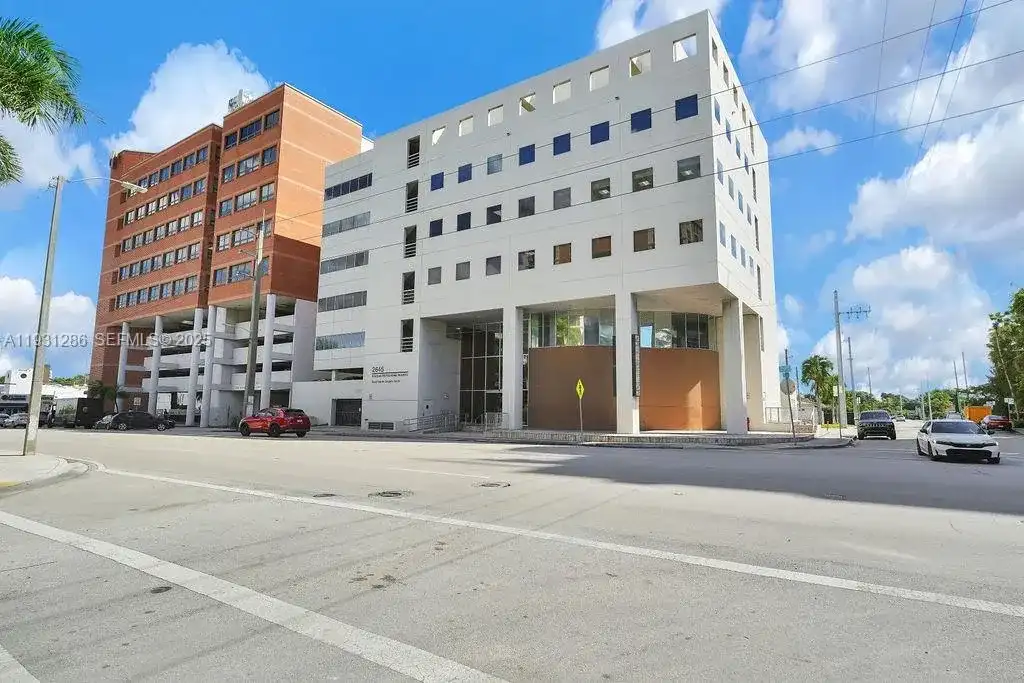 2645 SW 37TH AVE. # 101, Coral Gables FL 33133