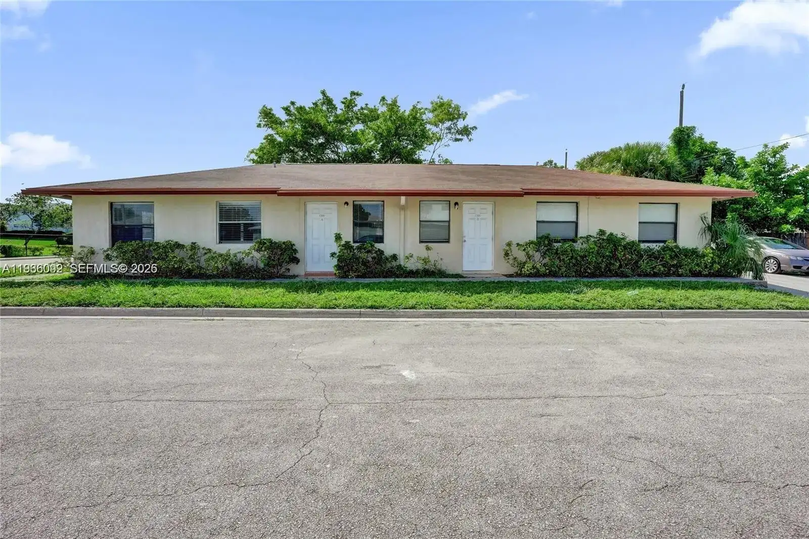 1200 W 31st St, Riviera Beach FL 33404