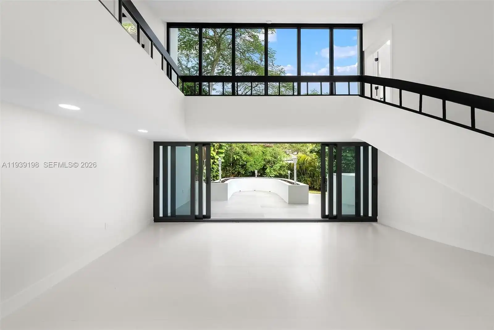 7540 Los Pinos Blvd, Coral Gables FL 33143