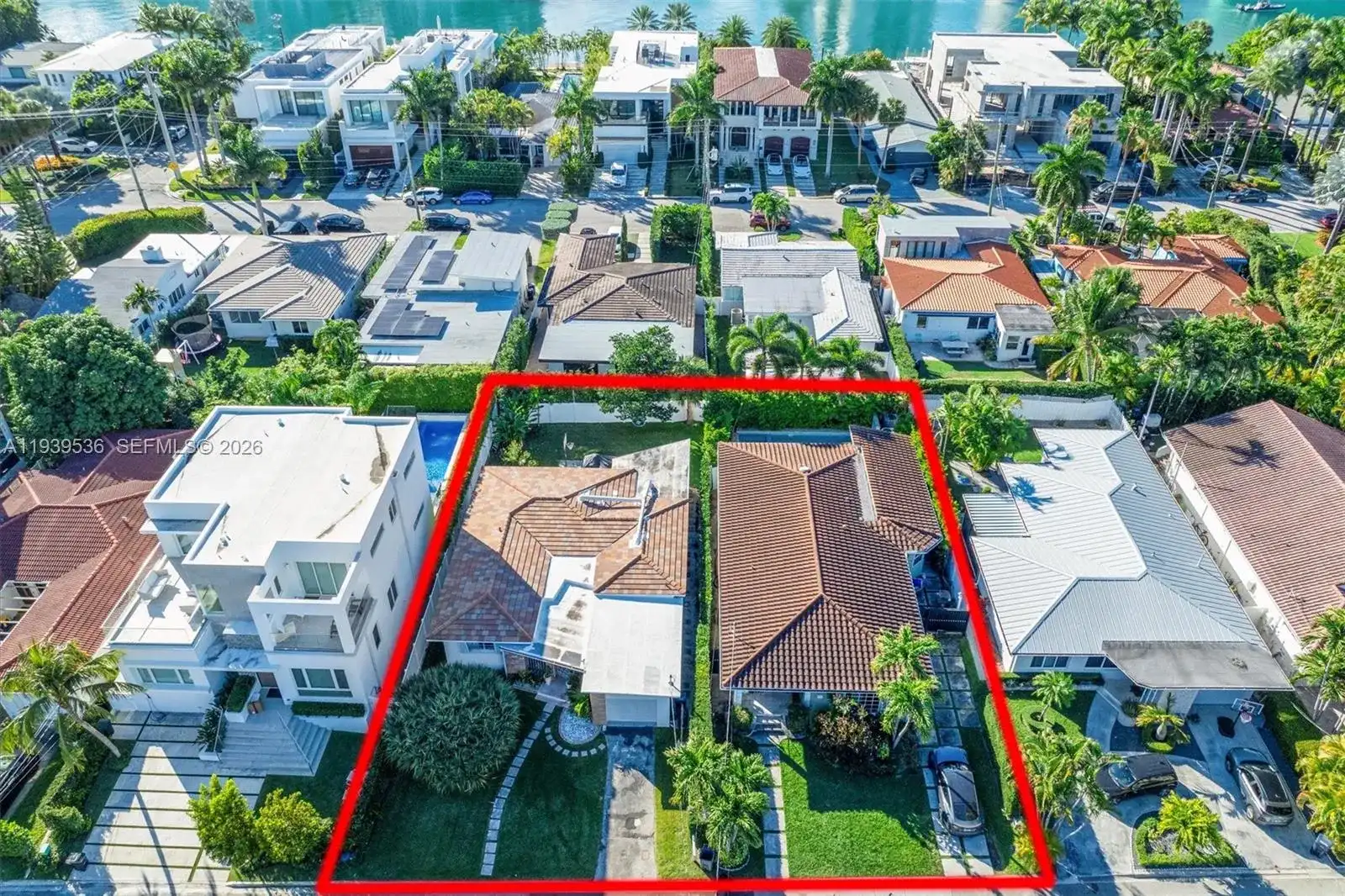 9424 - 9432 Carlyle Ave, Surfside FL 33154