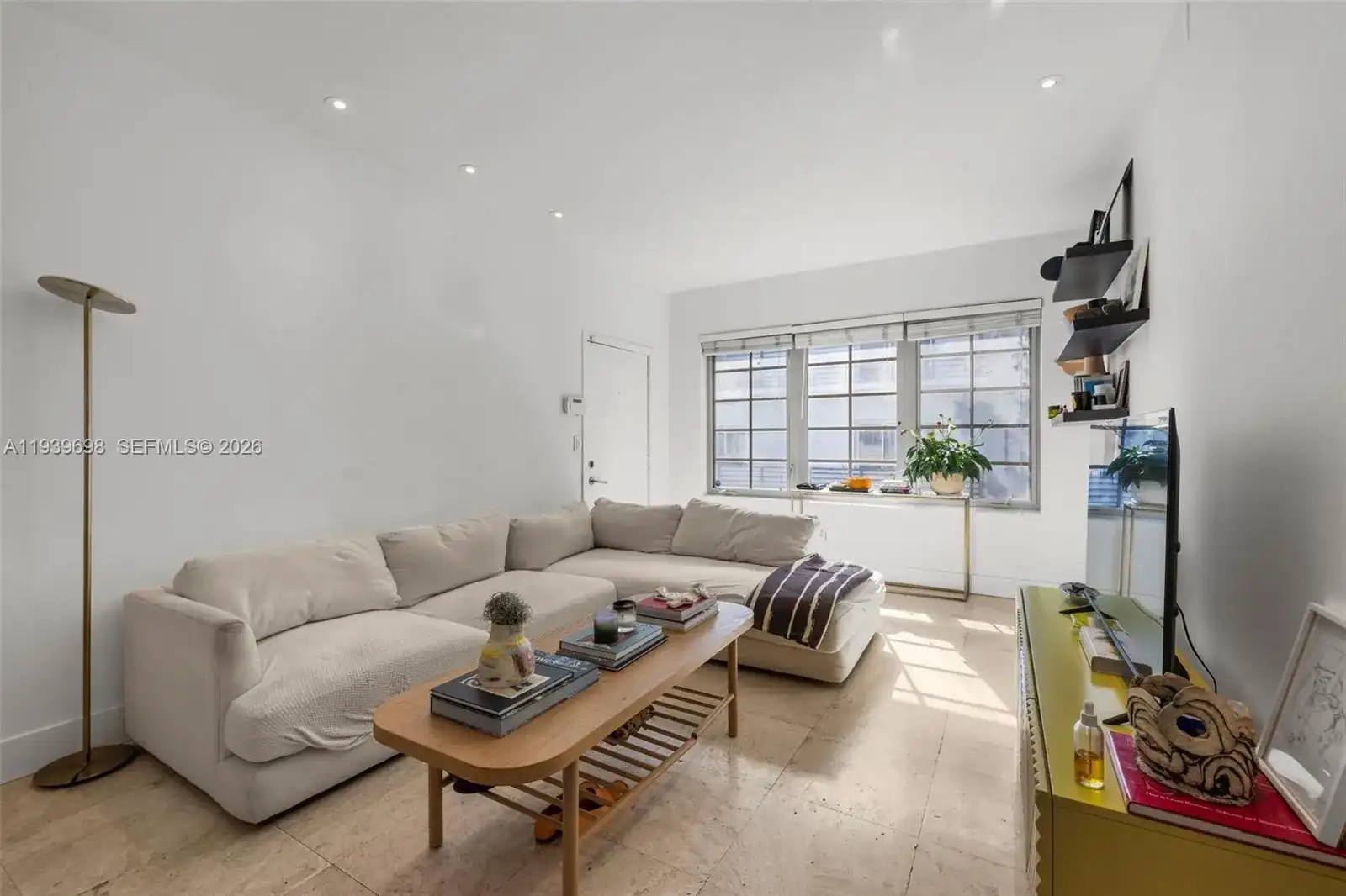 1045 Lenox Ave # 7, Miami Beach FL 33139