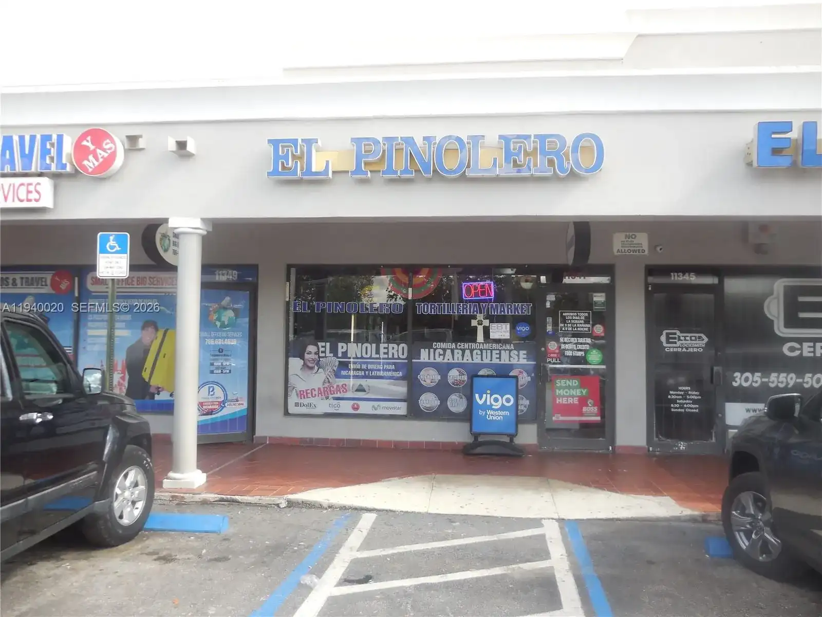 W Flagler St, Sweetwater FL 33174