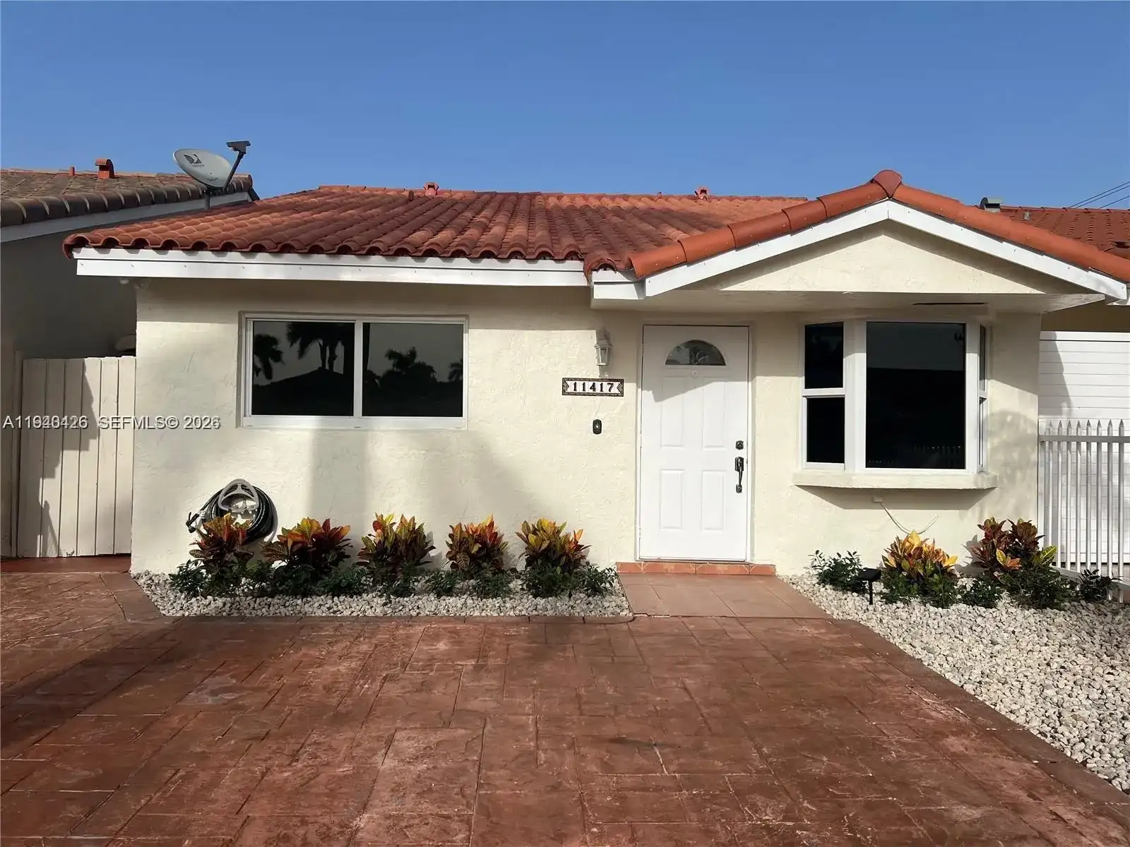 11417 NW 87th Pl, Hialeah Gardens FL 33018