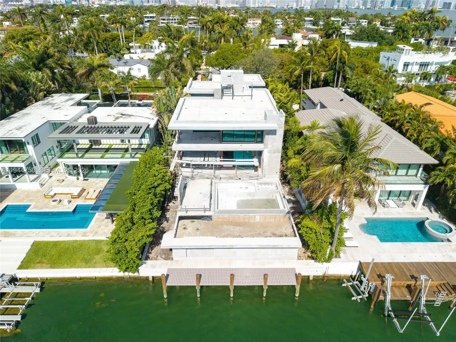 333 E Rivo Alto Dr, Miami Beach FL 33139