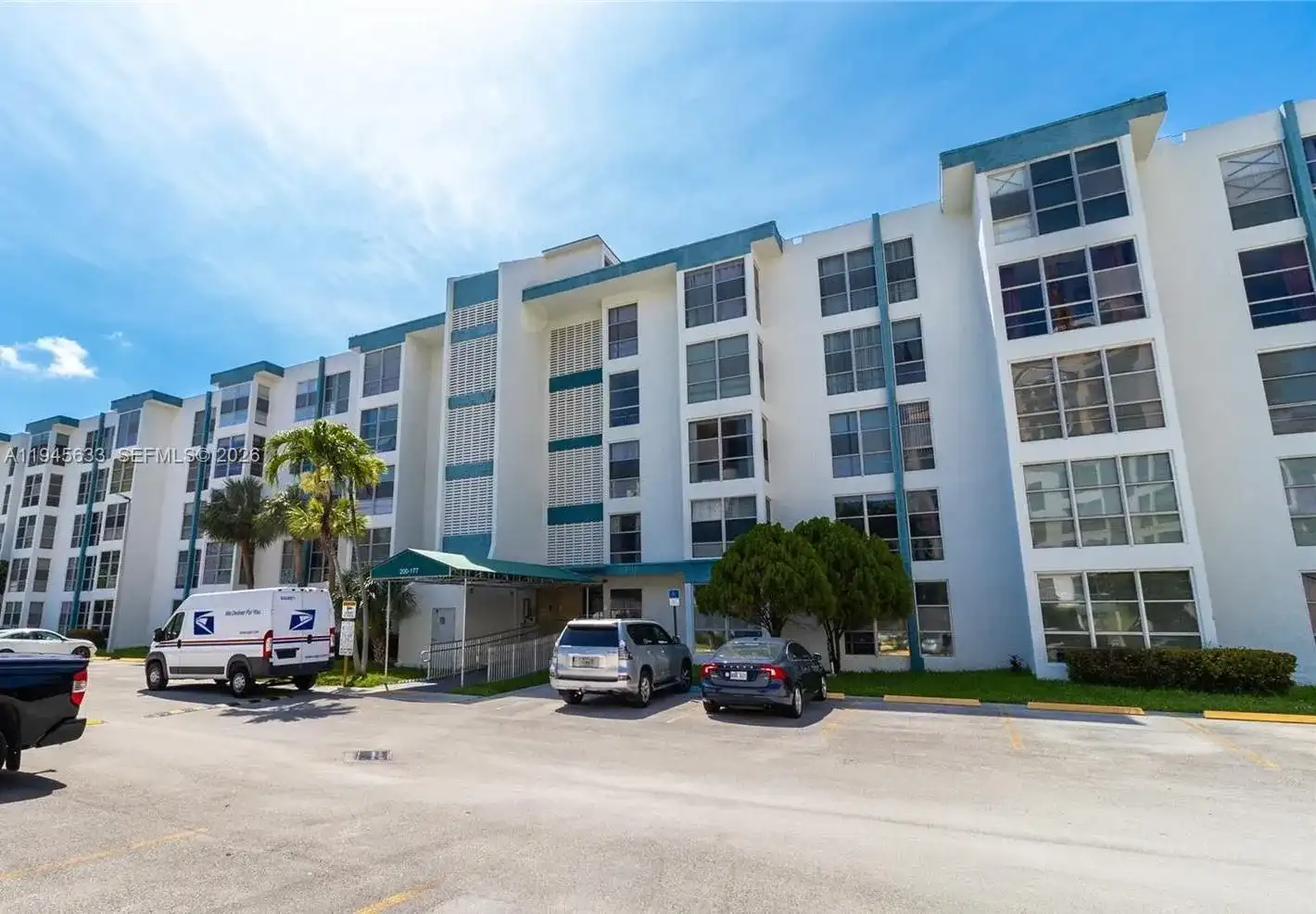 200 177th Dr # 304, Sunny Isles Beach FL 33160