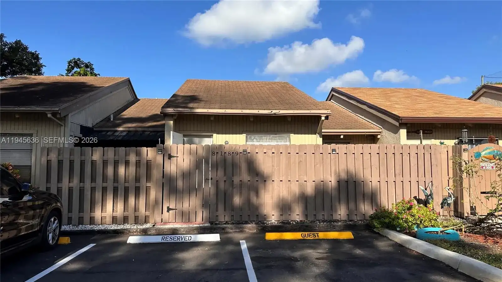 8189 SW 24th St # 8189, Davie FL 33324
