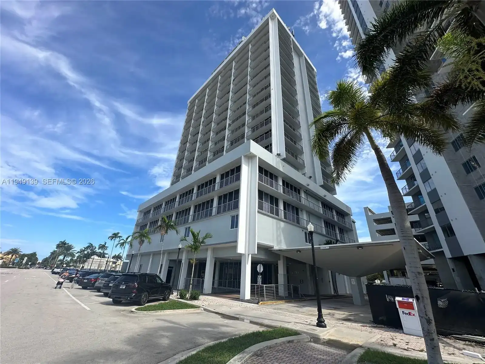 1720 Harrison St # F, Hollywood FL 33020