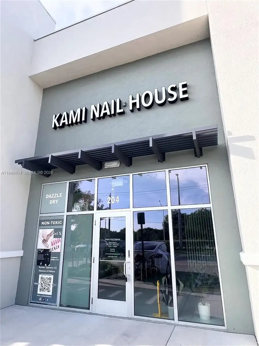 3800 N University Dr, Cooper City FL 33024