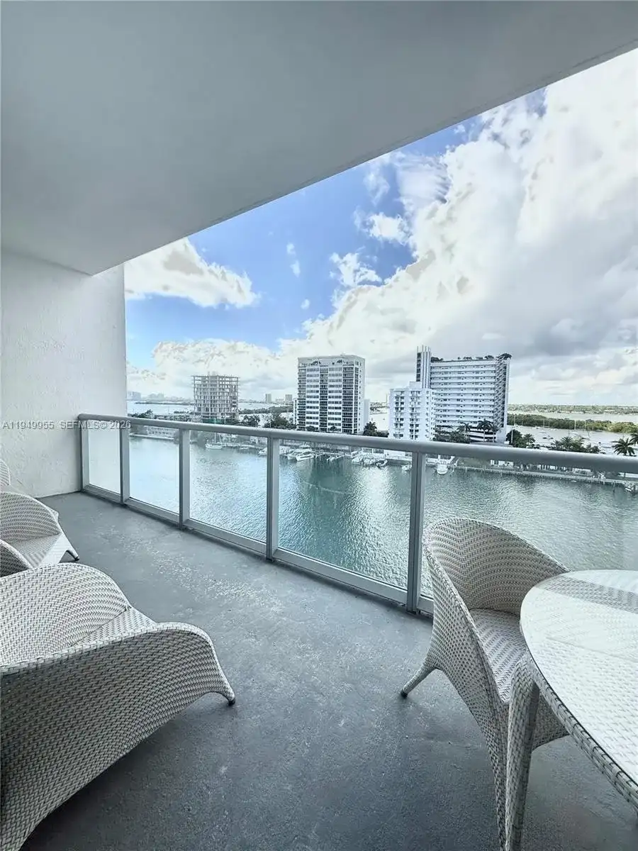 7928 East Dr # 905, North Bay Village FL 33141