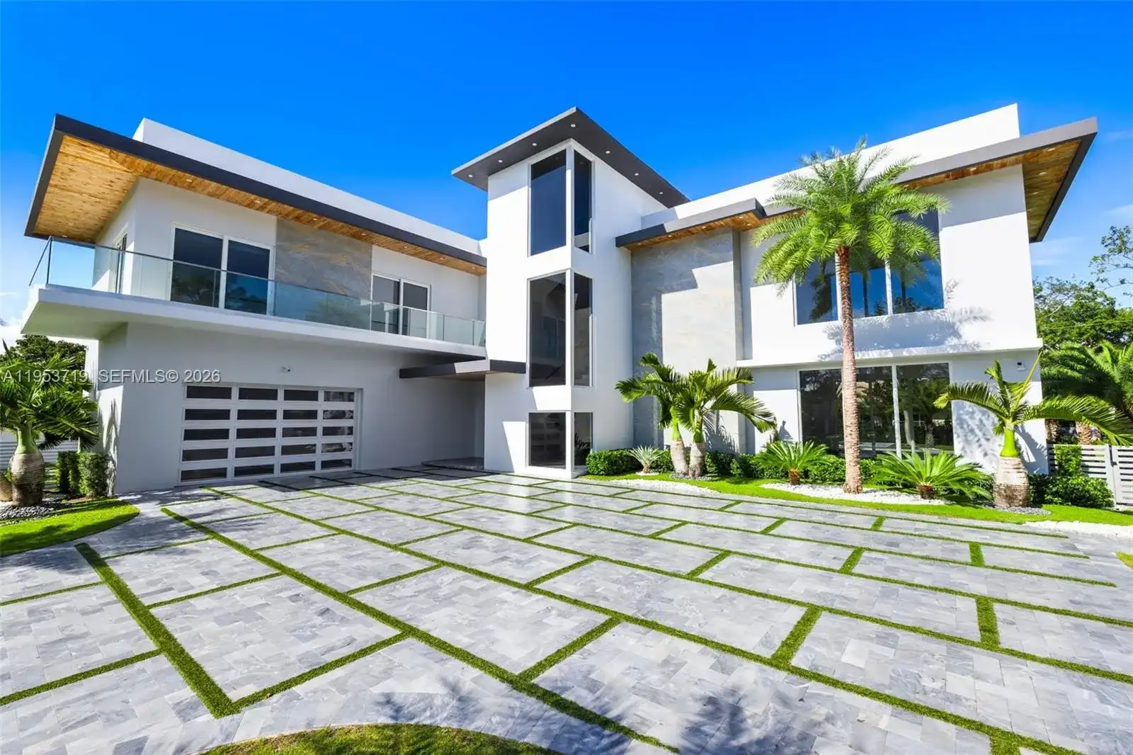 7301 SW 173rd St, Palmetto Bay FL 33157