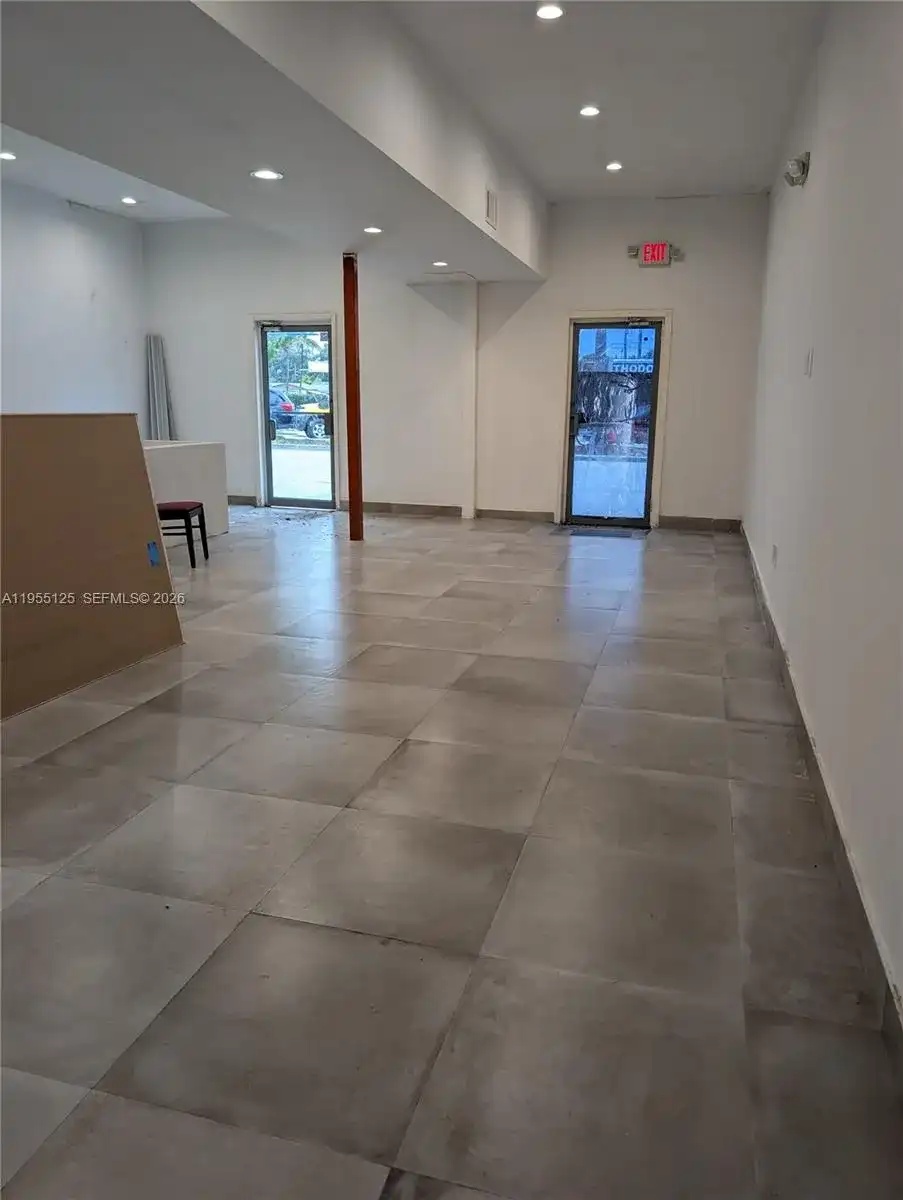 18139 NE 19th Ave, North Miami Beach FL 33162