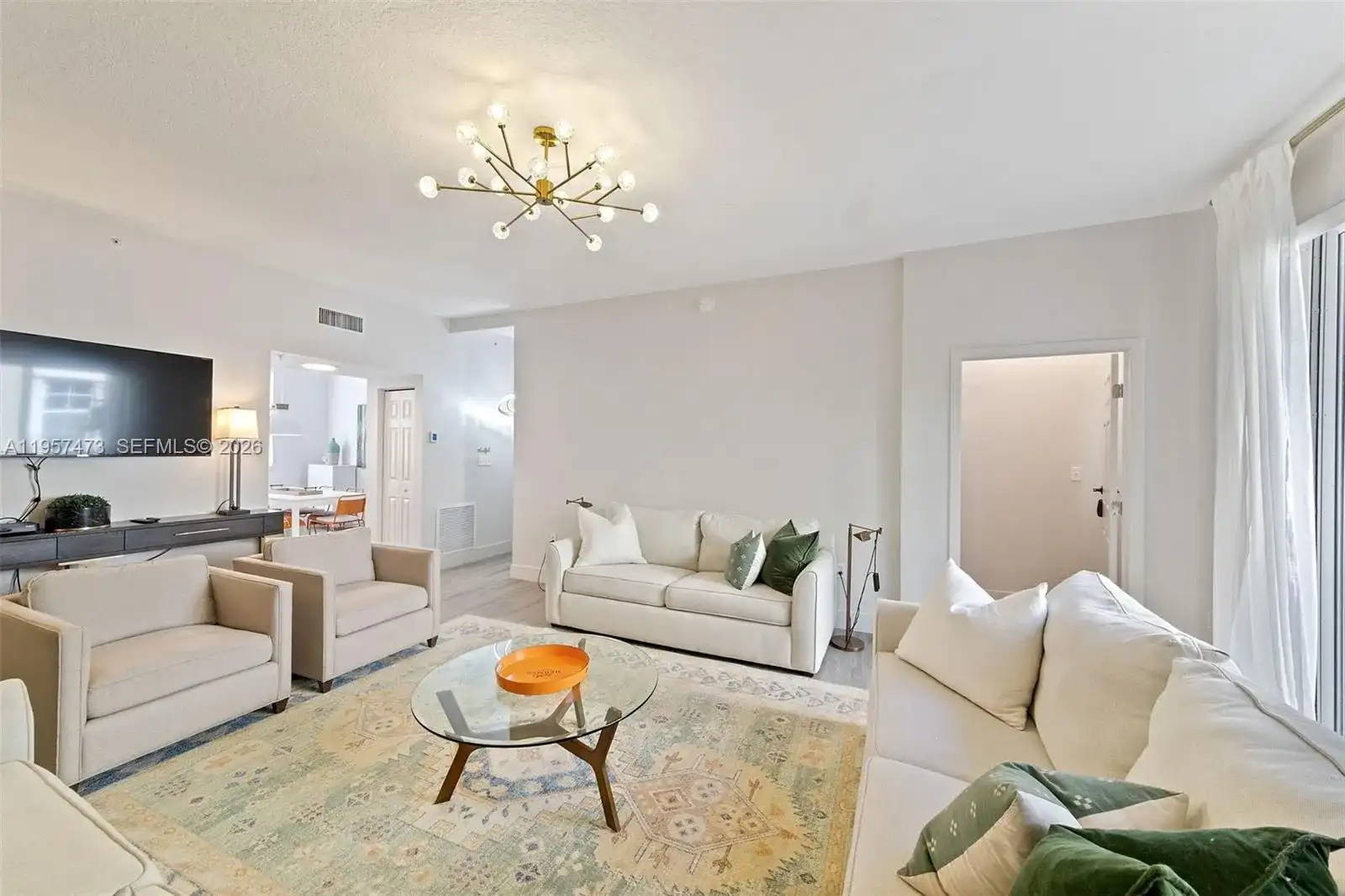 2067 S Ocean Dr, Hallandale Beach FL 33009