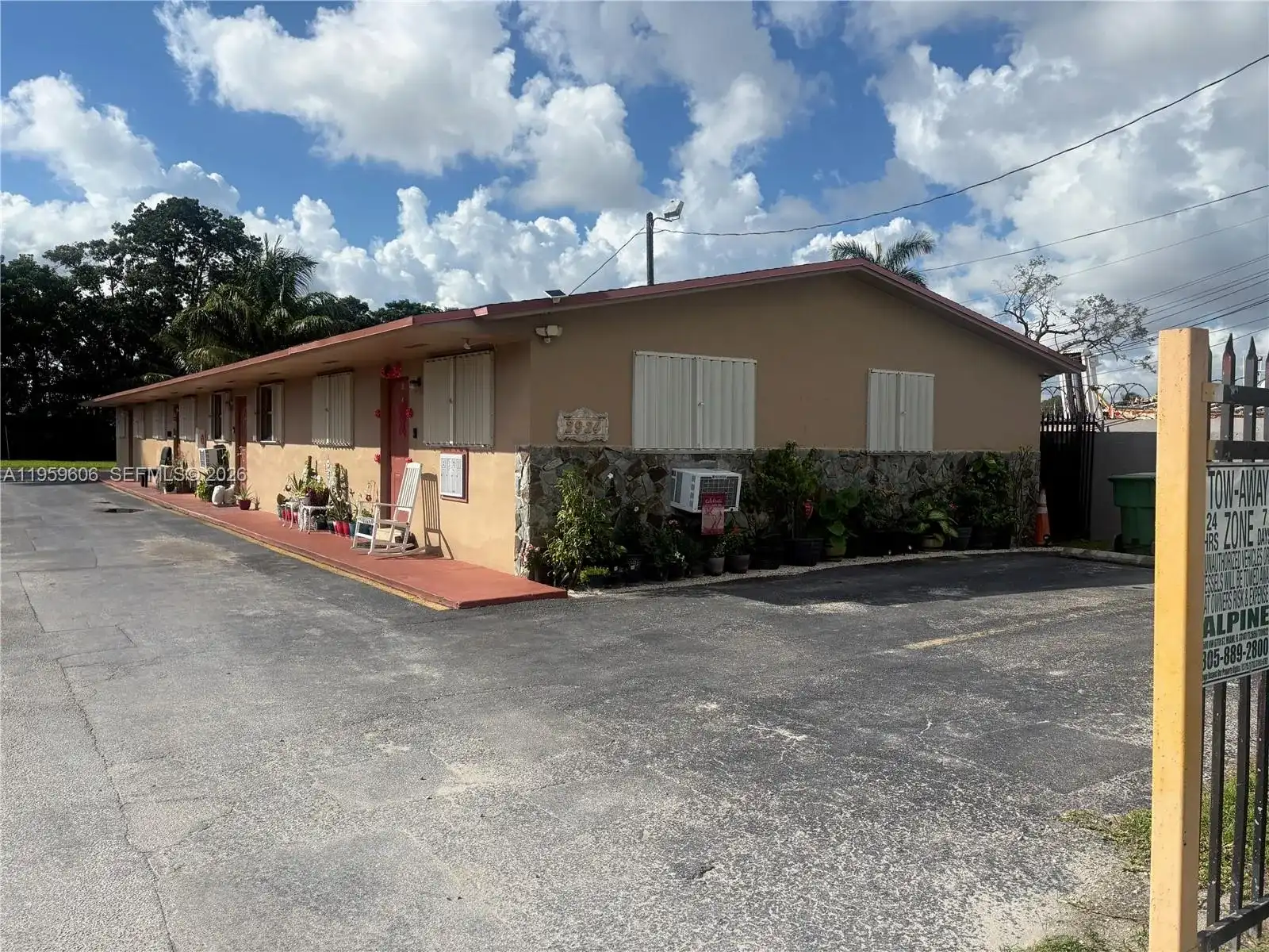 2924 NW 132nd Ter, Opa-Locka FL 33054