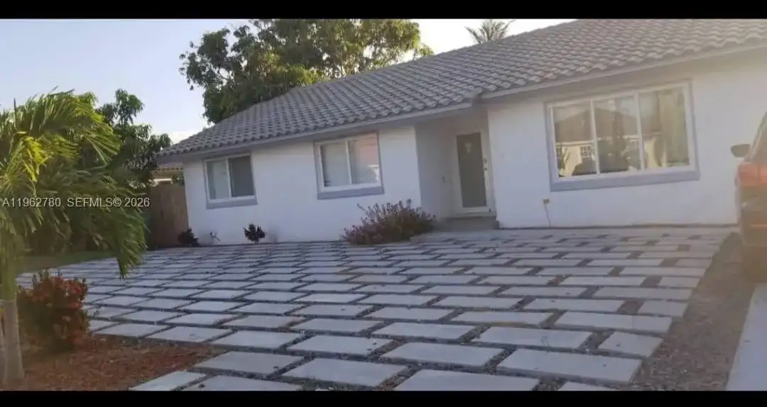 17230 SW 93rd Ave, Palmetto Bay FL 33157