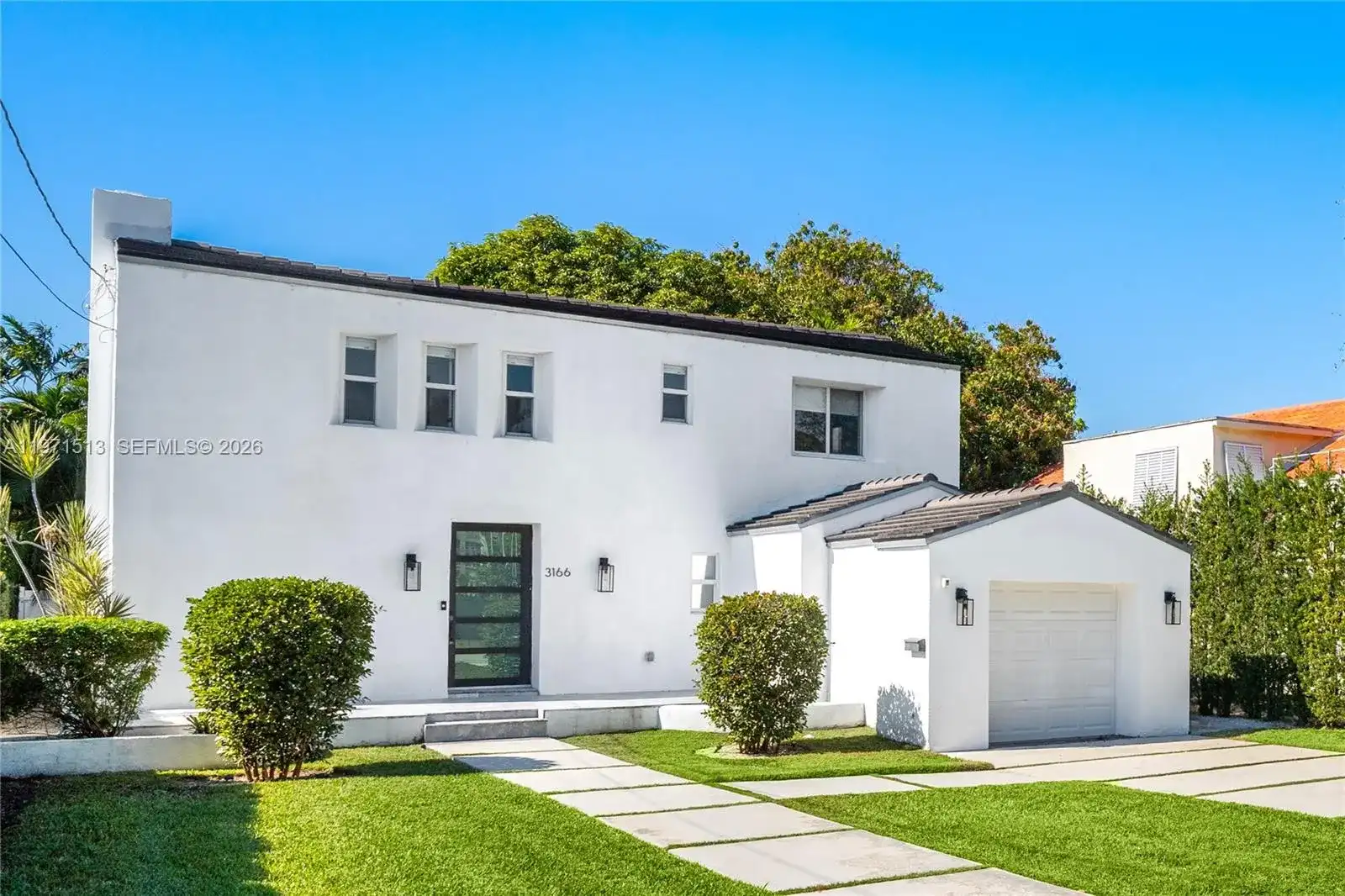 3166 Royal Palm Ave, Miami Beach FL 33140
