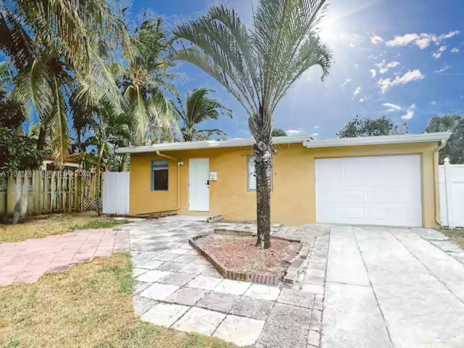 308 NE 8th Ct # 0, Pompano Beach FL 33060