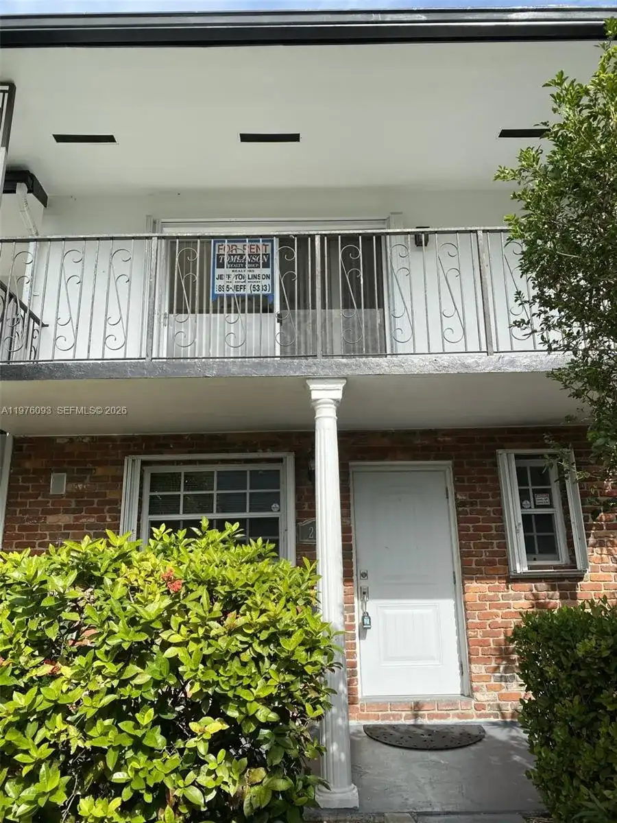 2183 NE 122nd St # 2183, North Miami FL 33181
