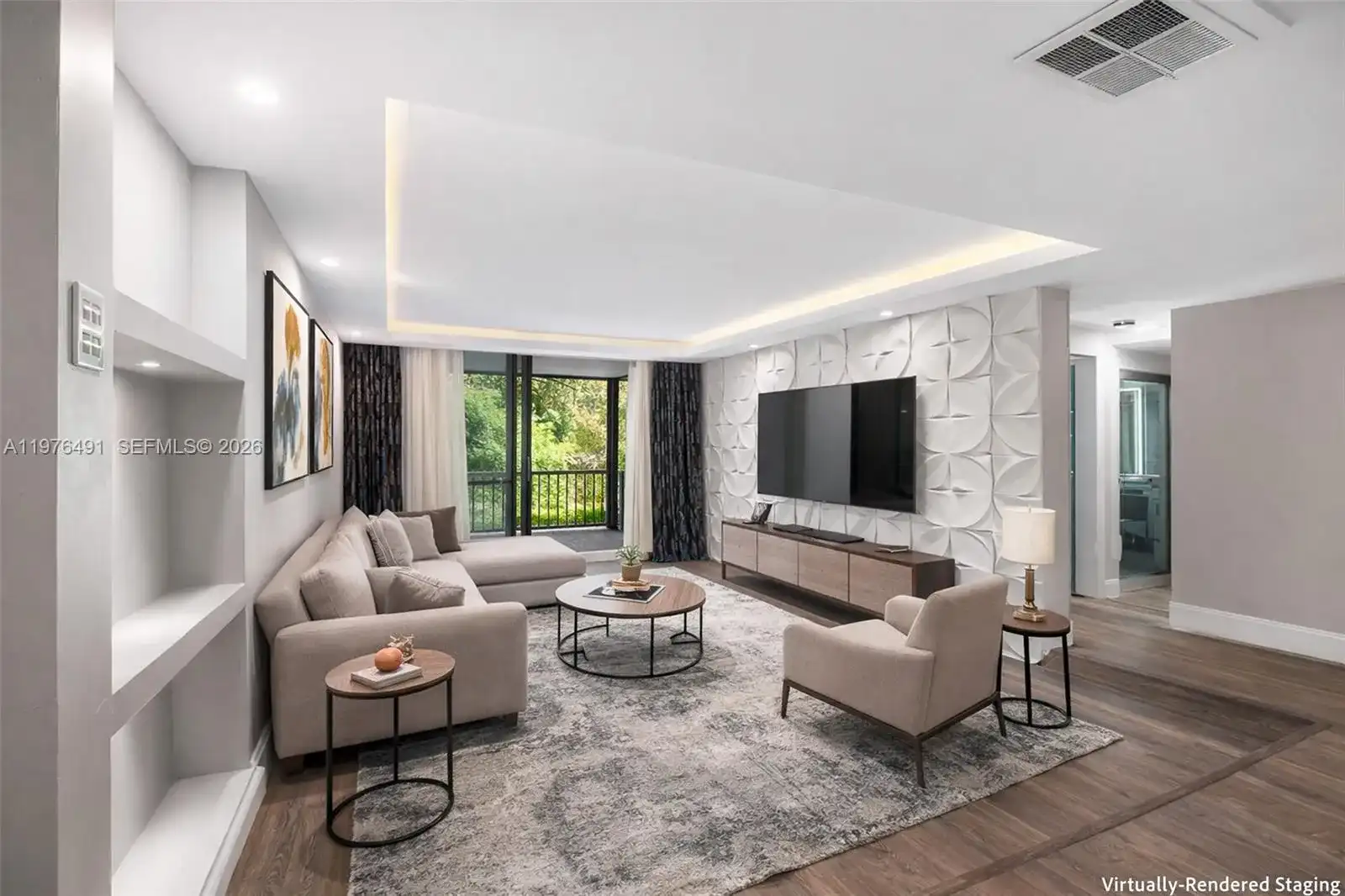 3730 Inverrary Dr # 2H, Lauderhill FL 33319