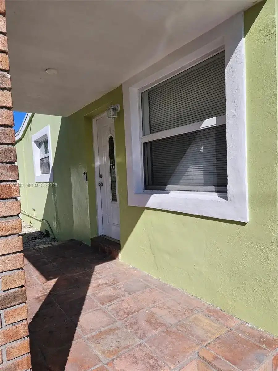 1031 Atlantic Ave # A, Opa-Locka FL 33054