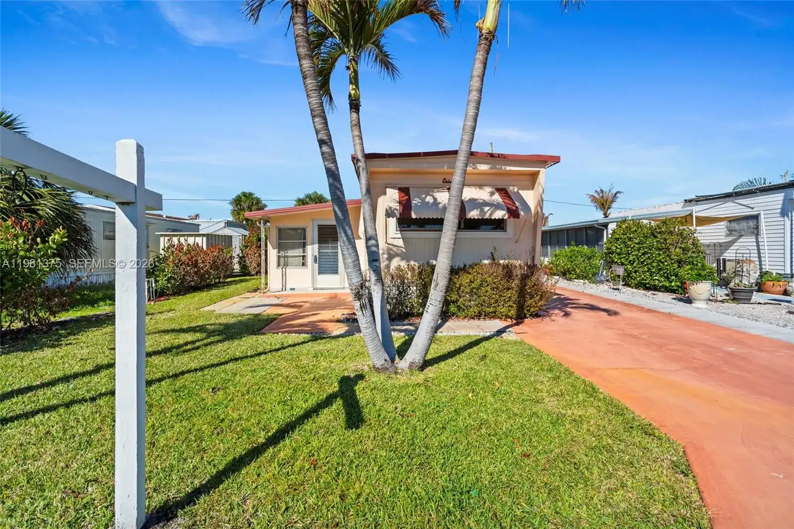 11055 SE Federal Hwy, Hobe Sound FL 33455
