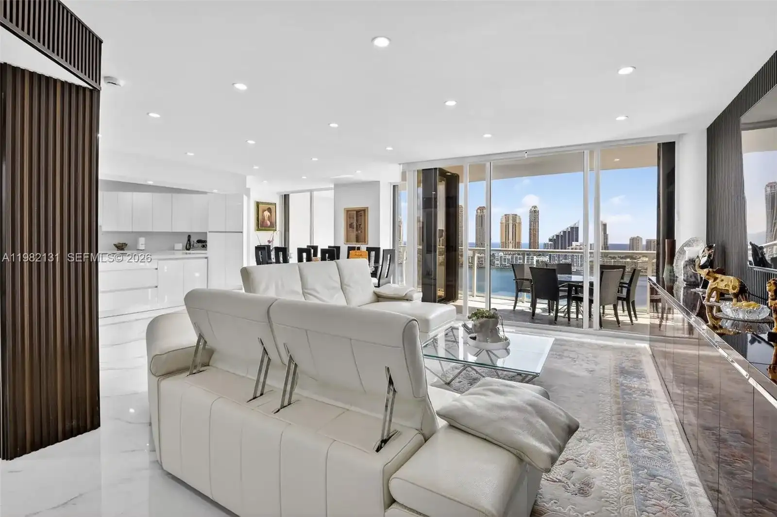 4000 Island Blvd # 2301, Aventura FL 33160
